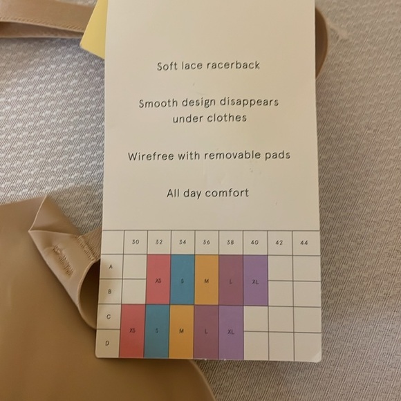 True & Co woman’s bra large check racerback lace nude NWT wireless soft seamless - Picture 7 of 9